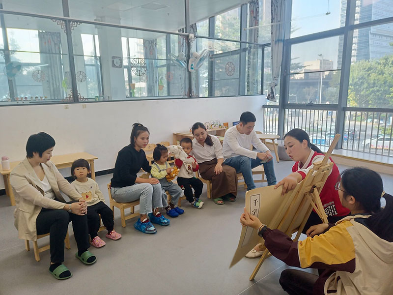 给全托寄宿孩子上课的老师
